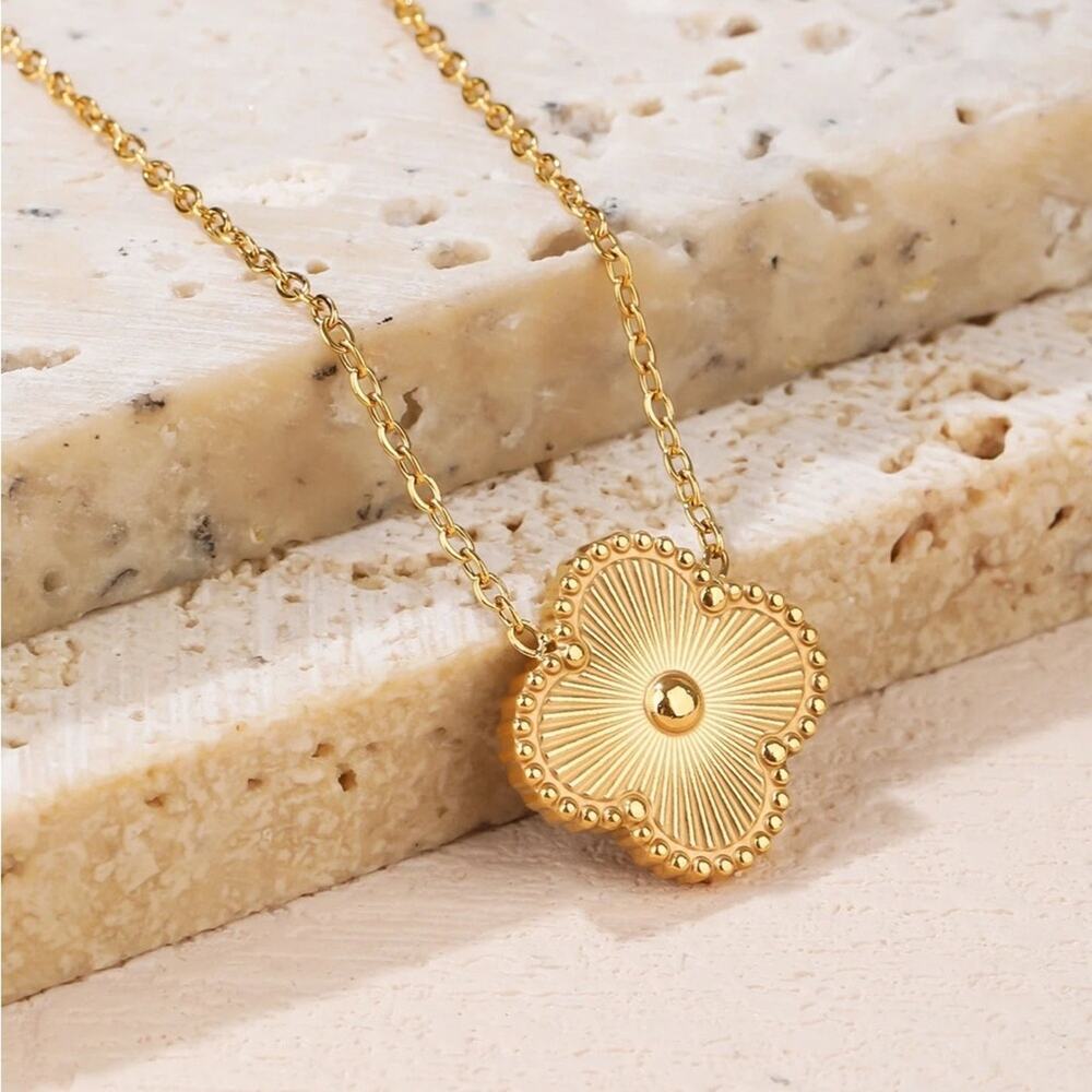Gold Plated Single Clover Leaf Pendant Necklace